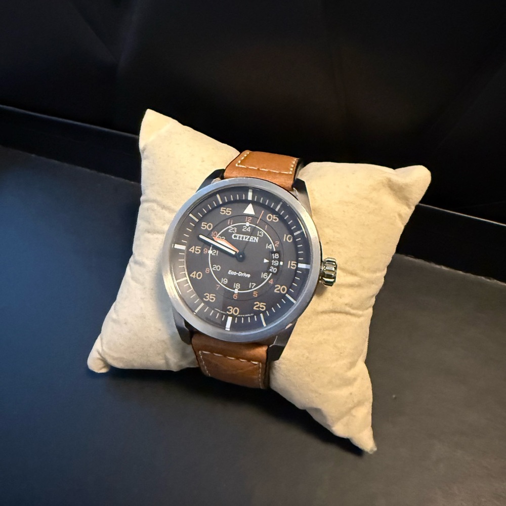 Citizen Eco-Drive Avion Watch – Leather Strap – Solar Powered
